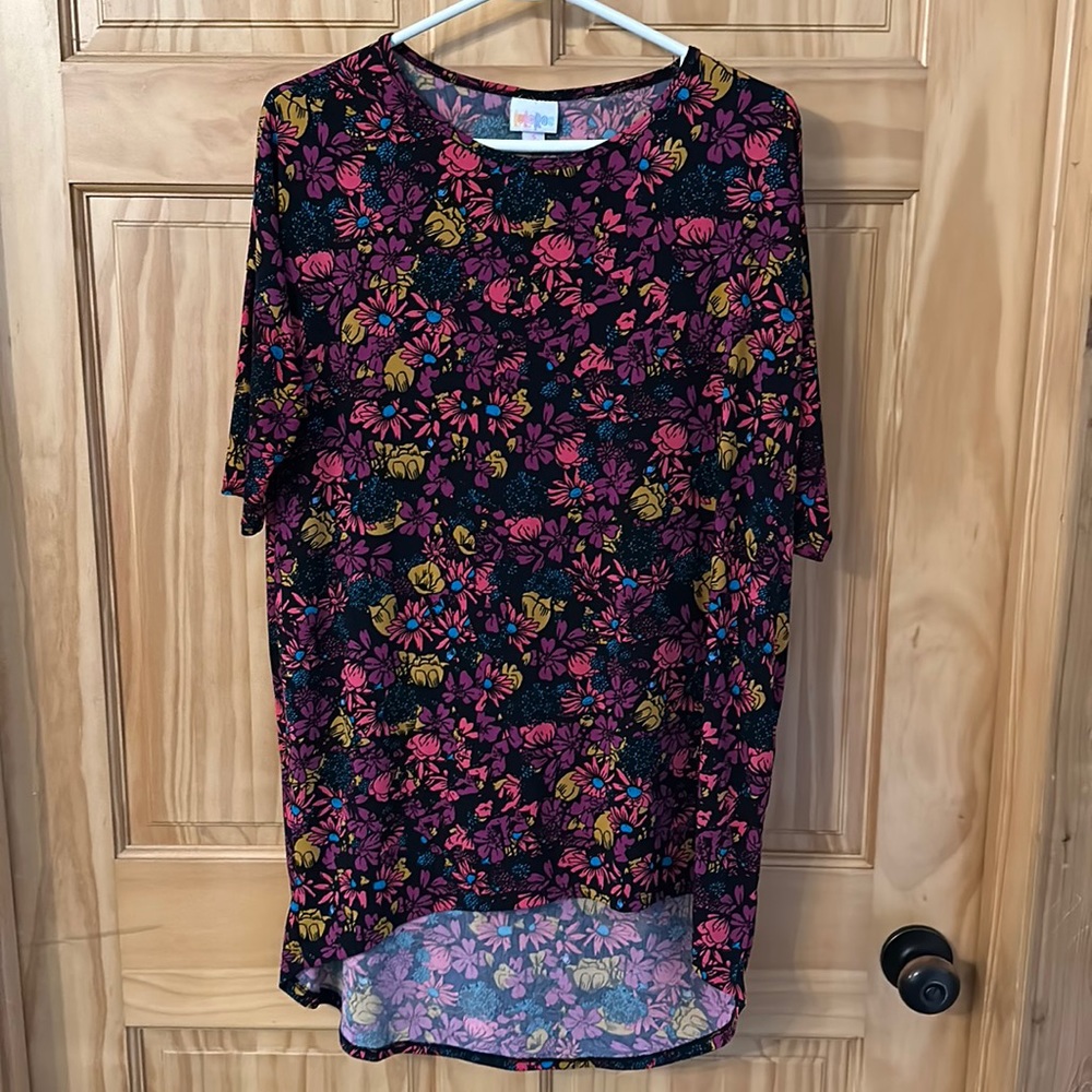 Floral LuLaRoe Long Tunic Tee